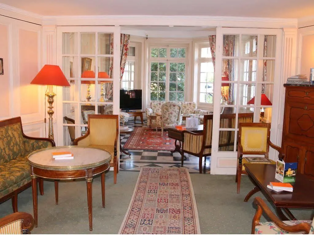 Chateau & Spa De La Commanderie Eybens 3*,  Francia